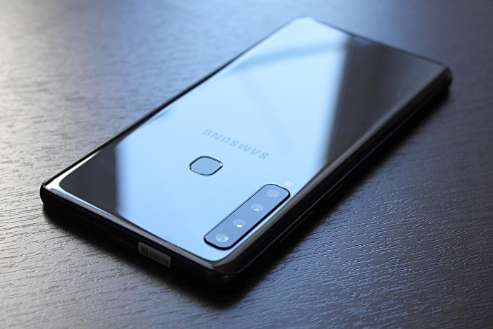Samsung Galaxy A9, обзор модели 2018 года,достоинства и недостатки