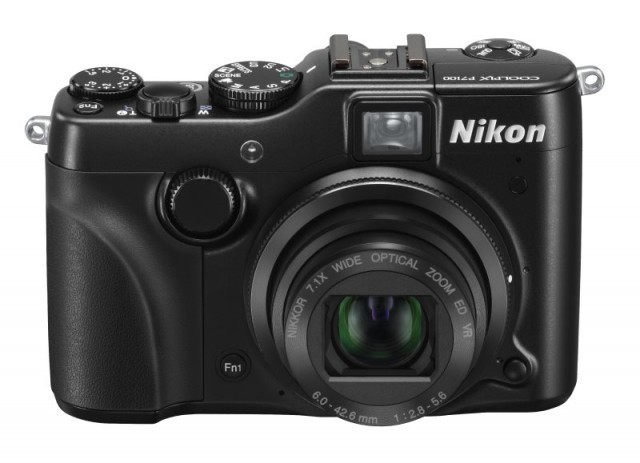 Яркие камеры от Nikon на любой вкус и кошелек