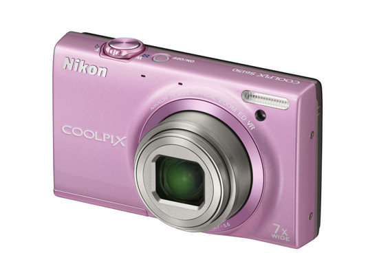 Яркие камеры от Nikon на любой вкус и кошелек