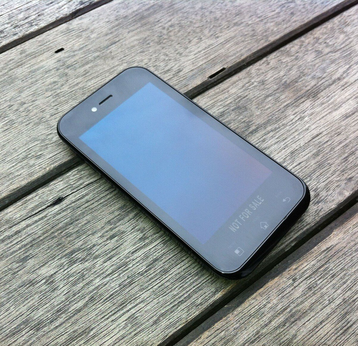 Первая информация об LG Optimus Sol