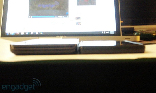 Первое фото Motorola DROID HD