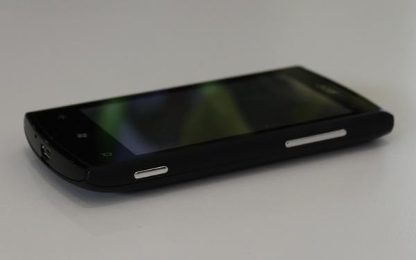 Два новых смартфона от Acer