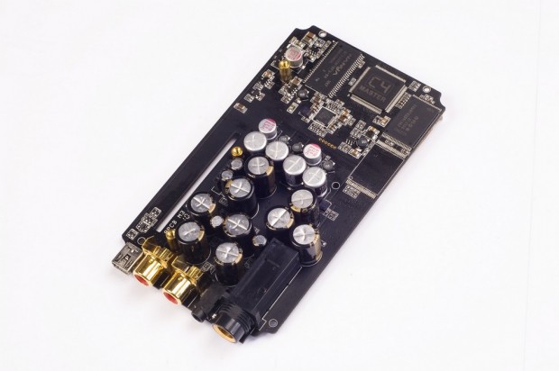 Stuff-обзор: Colorfly C4 Pro - нестандартный плеер за $1000