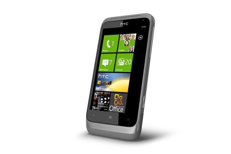 Знакомство с HTC Radar - курс на WP7