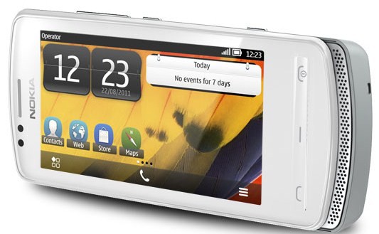 Stuff-обзор: Nokia 700 и беспроводной динамик Nokia Play 360