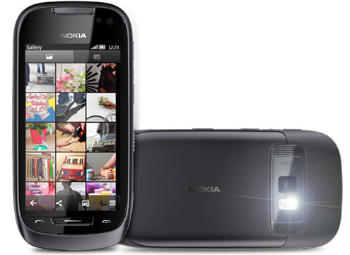 Stuff-обзор: Nokia 700 и беспроводной динамик Nokia Play 360
