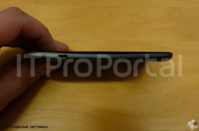 HTC One S засветился на фото фото