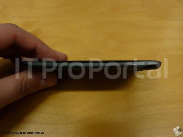 HTC One S засветился на фото фото