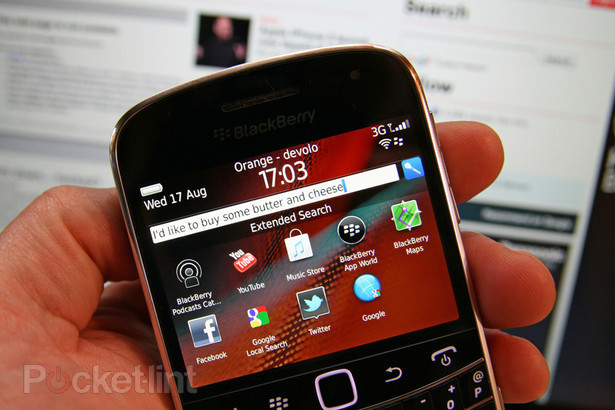 Супертелефоны и их ОС: Большая битва в журнале Stuff