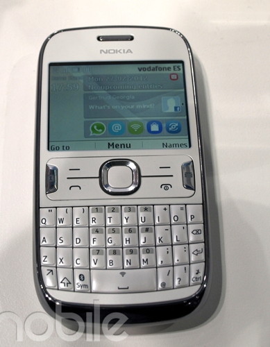 Nokia Asha 202, 203 и 302: дешевые «простофоны» Nokia