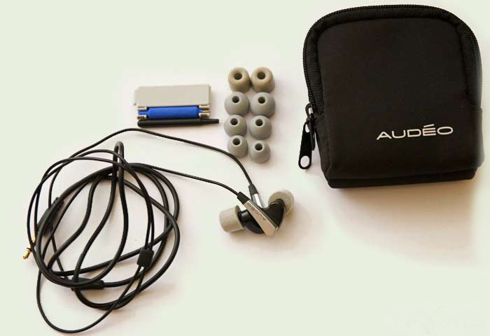 «Ушки» для телефона: 13 популярных гарнитур