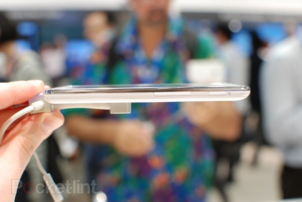 Samsung выпустил медиаплеер Galaxy S WiFi 4.2