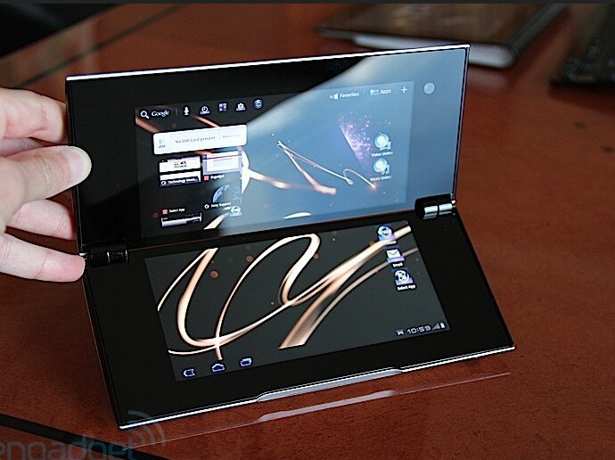 WHF-обзор: Sony Tablet P - идея нового планшета хороша, итог не очень  