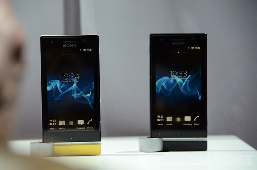 Sony Mobile представила на MWC новые смартфоны Xperia P и Xperia U картинка Sony Mobile анонсировала на MWC новые смартфоны Xperia P и Xperia U