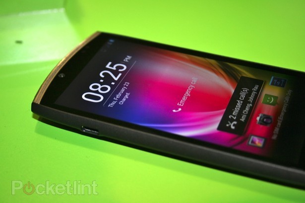 Acer CloudMobile - «живые» фото