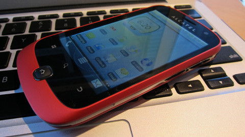 Alcatel привезла на MWC много Android-смартфонов