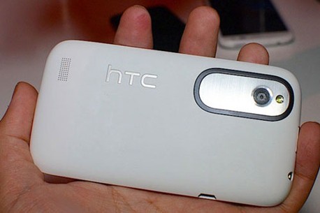 «Дуалсим» HTC T328w Wind на платформе Android 4.0 Ice Cream Sandwich замечен в Китае 
