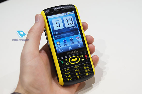 Китайская TechFaith привезла на MWC защищенные смартфоны