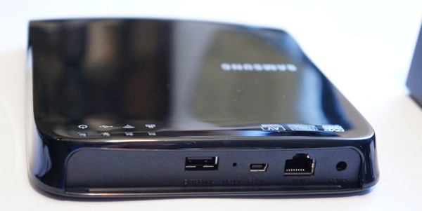 Беспроводной DVD-привод Samsung Optical Smart Hub SE-208BW - оживляет впечатления!