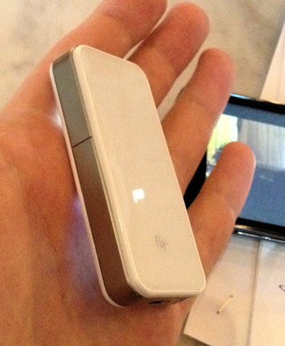 Под брендом Fly может выйти «iPhone Nano»