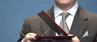 Концепт от Intel: гибридное будущее ультрабуков на Windows 8? картинка Концепт от Intel: будущее ультрабуков на Windows 8?