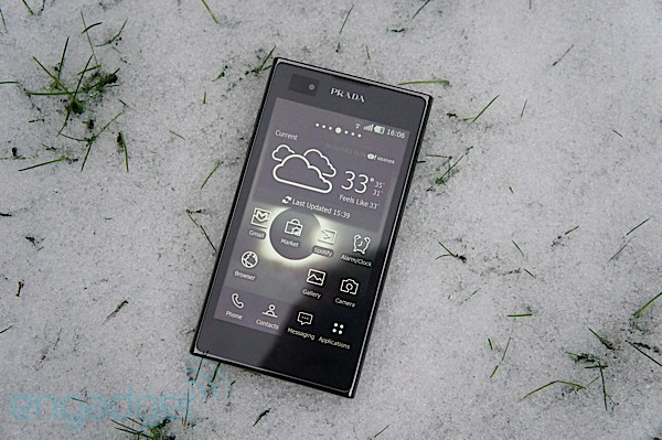 LG Prada 3.0 — элегантный смартфон