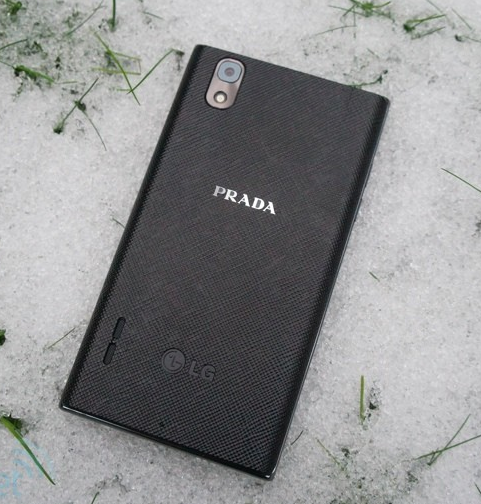 LG Prada 3.0 — элегантный смартфон