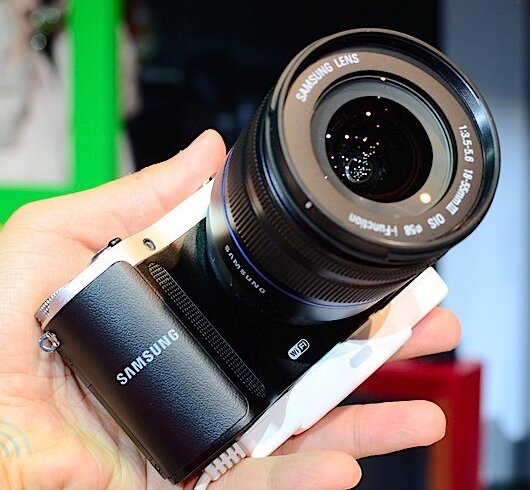 Samsung анонсировала фотокамеры NX20, NX210 и NX1000