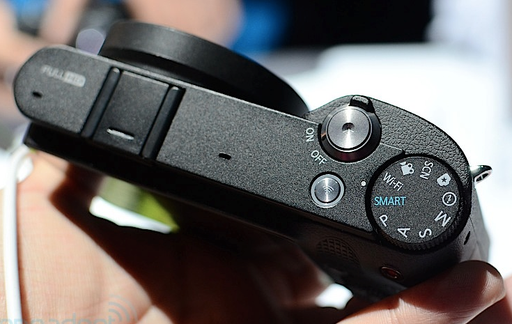 Samsung анонсировала фотокамеры NX20, NX210 и NX1000