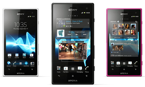 Sony XPERIA acro S: смартфон с 4,3-дюймовым экраном и 12,1-мегапиксельной камерой
