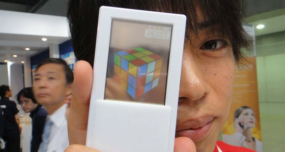 NTT Docomo и Fujitsu показали прозрачный экран с двумя сенсорными поверхностями