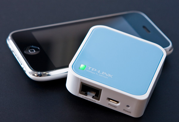 TP-Link TL-WR702N: миниатюрный «походный» роутер