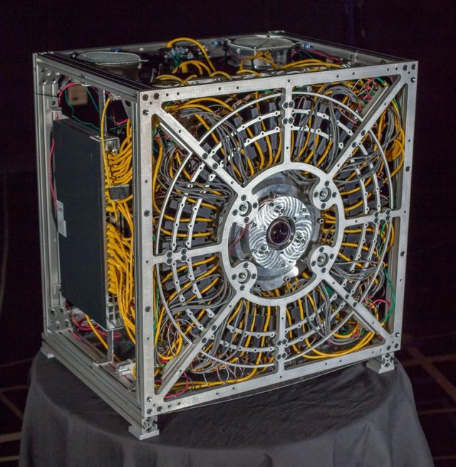 Из 98 микрокамер собрали одну большую с разрешением в 50 гигапикселов