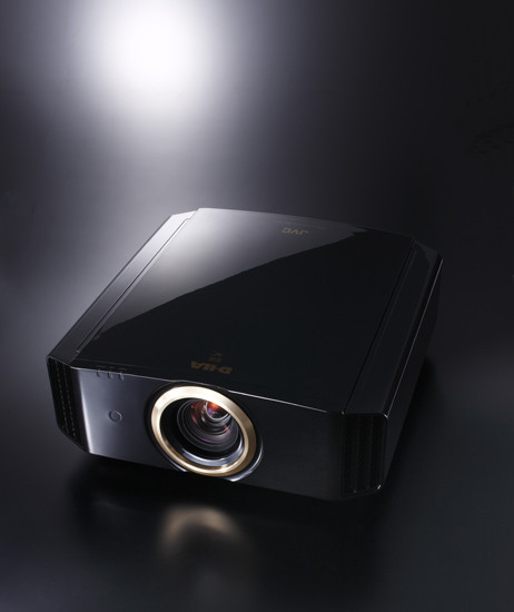 JVC с оптимизмом смотрит в будущее. Обзор 3D-проектора JVC DLA-X90R