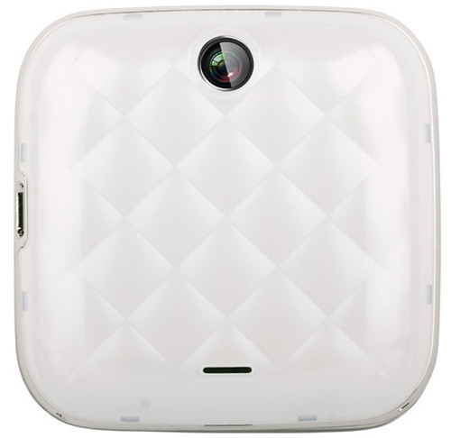 Fly Q200i Swivel: женский телефон-слайдер с QWERTY-клавиатурой