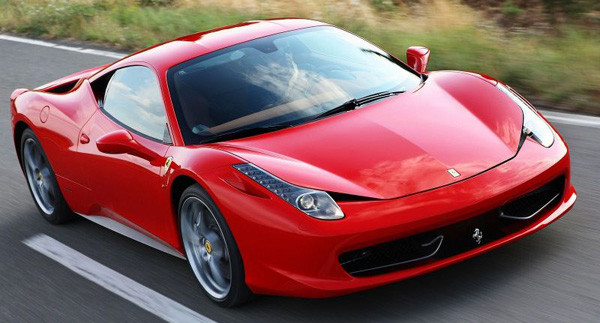 Motorola разработала смартфон под впечатлением от Ferrari 458 Italia