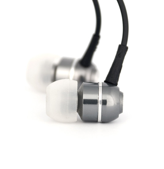 Радикальный способ улучшить звучание. Обзор наушников Sunrise Xcited