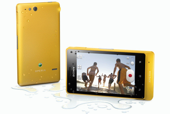Желтая версия смартфона Sony Xperia go будет стоить дороже черной и белой