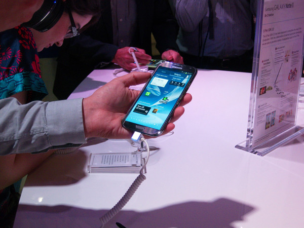 IFA 2012: бодрый фотоотчет с презентации Samsung 