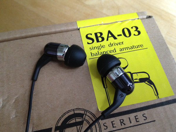 Fischer Audio SBA-03: недорогие арматурные наушники с очень приличным звуком