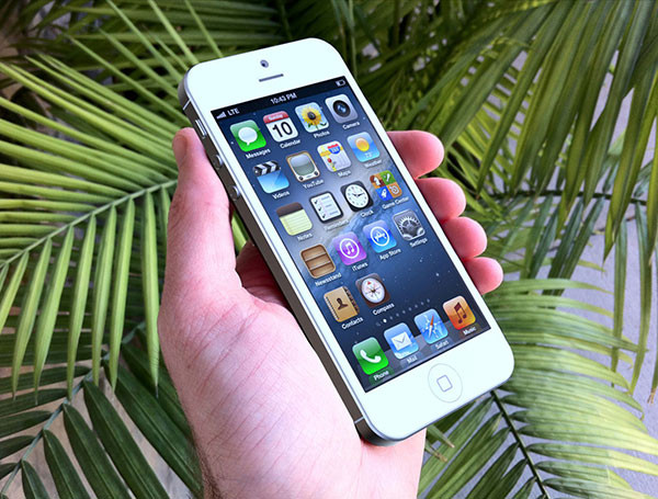 iMore: прием заказов на iPhone 5 может начаться 12 сентября