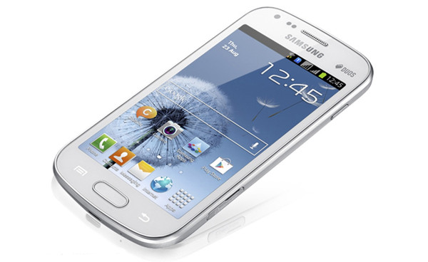 Смартфон Samsung Galaxy S Duos имеет мало общего с другими моделями серии Galaxy S