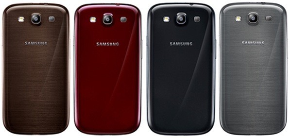 Samsung предложила четыре новых цветовых варианта смартфона Galaxy S III