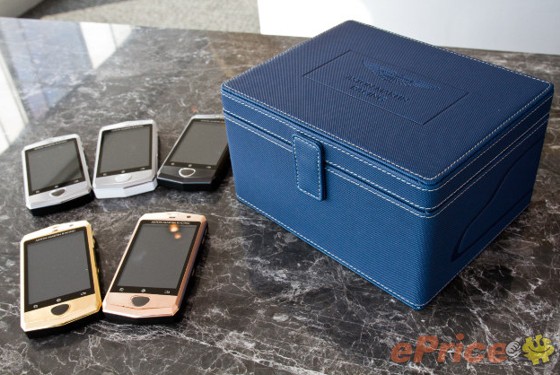 Под брендом Aston Martin выпущена линейка смартфонов картинка Под брендом Aston Martin выпущена линейка смартфонов