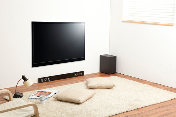 Iriver ISB-100L: звуковая панель с беспроводным сабвуфером 