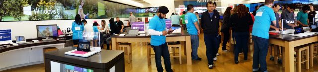 Как корреспондент DGL.ru покупал планшет Microsoft Surface в первый день продаж