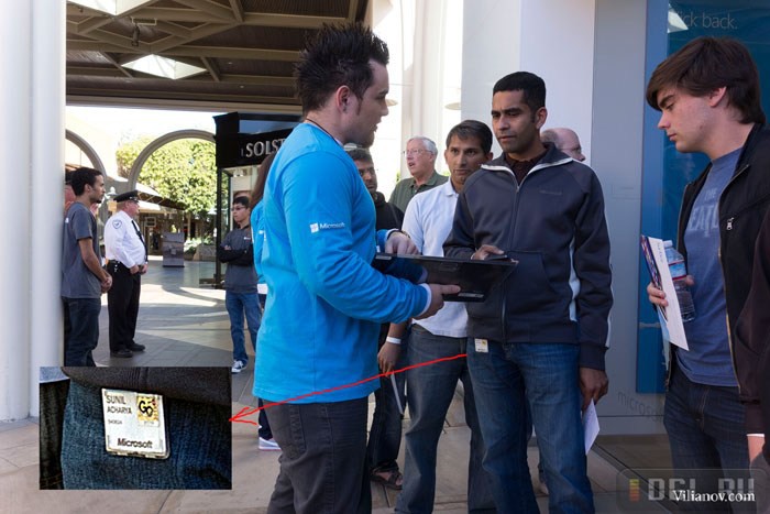 Как корреспондент DGL.ru покупал планшет Microsoft Surface в первый день продаж