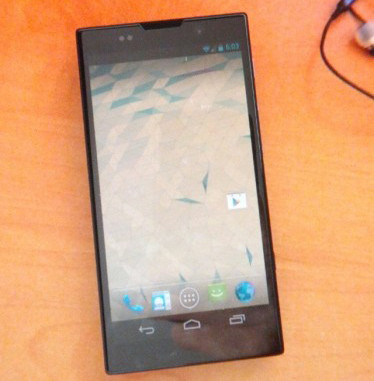 Появились изображения смартфона Sony серии Nexus 