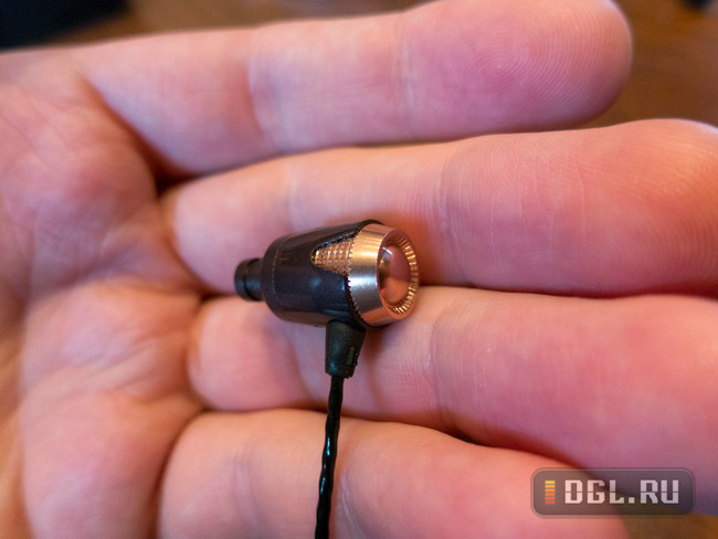 Telefunken: легендарный бренд выходит на рынок наушников. Первый в мире тест всех актуальных моделей картинка Telefunken: легендарный бренд выходит на рынок наушников. Первый в мире тест всех актуальных моделей