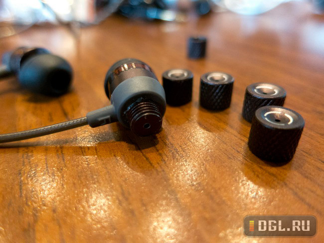 Telefunken: легендарный бренд выходит на рынок наушников. Первый в мире тест всех актуальных моделей картинка Telefunken: легендарный бренд выходит на рынок наушников. Первый в мире тест всех актуальных моделей